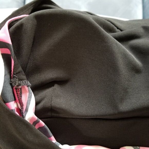 Studio 1940 Sleeveless Bra Top With Beaded Neckline Size Small Pink and Black - Picture 11 of 13